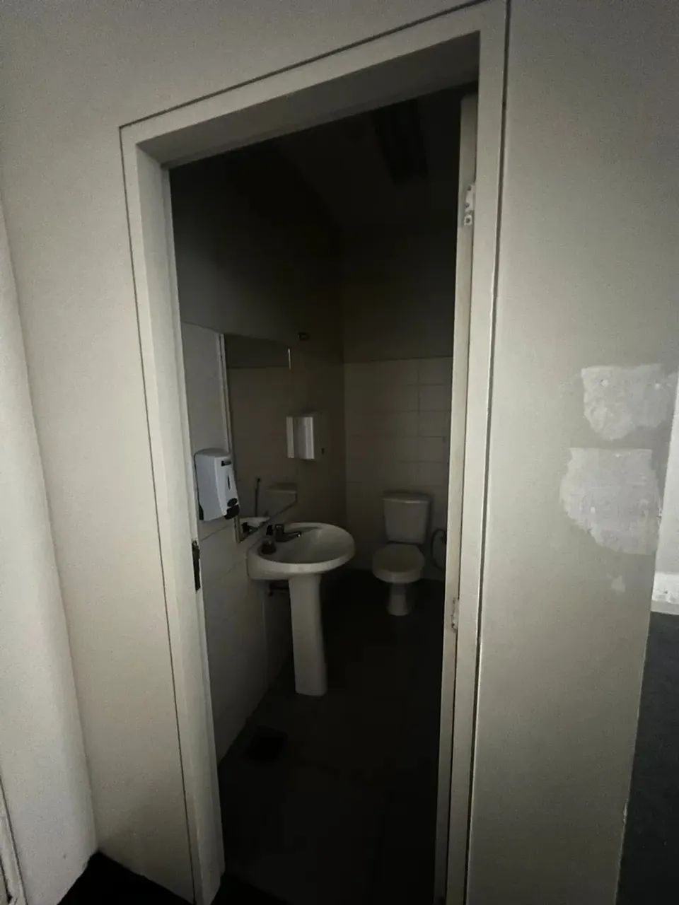 LOJAO COM 330M2 Centro de Nilópolis - Foto 3