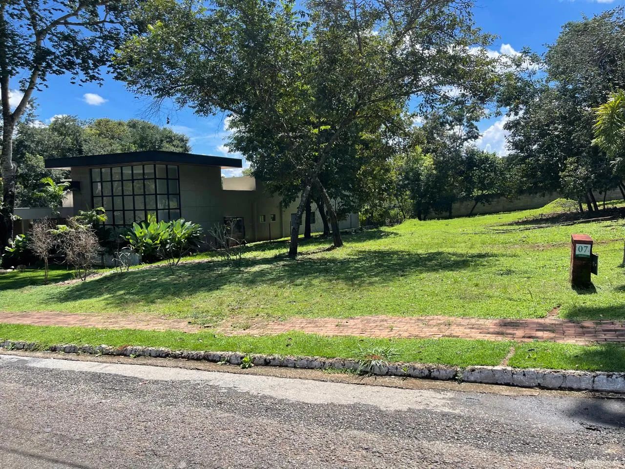 Lote no Condomínio Vila Verde com 1.165,80 M2 - Foto 2