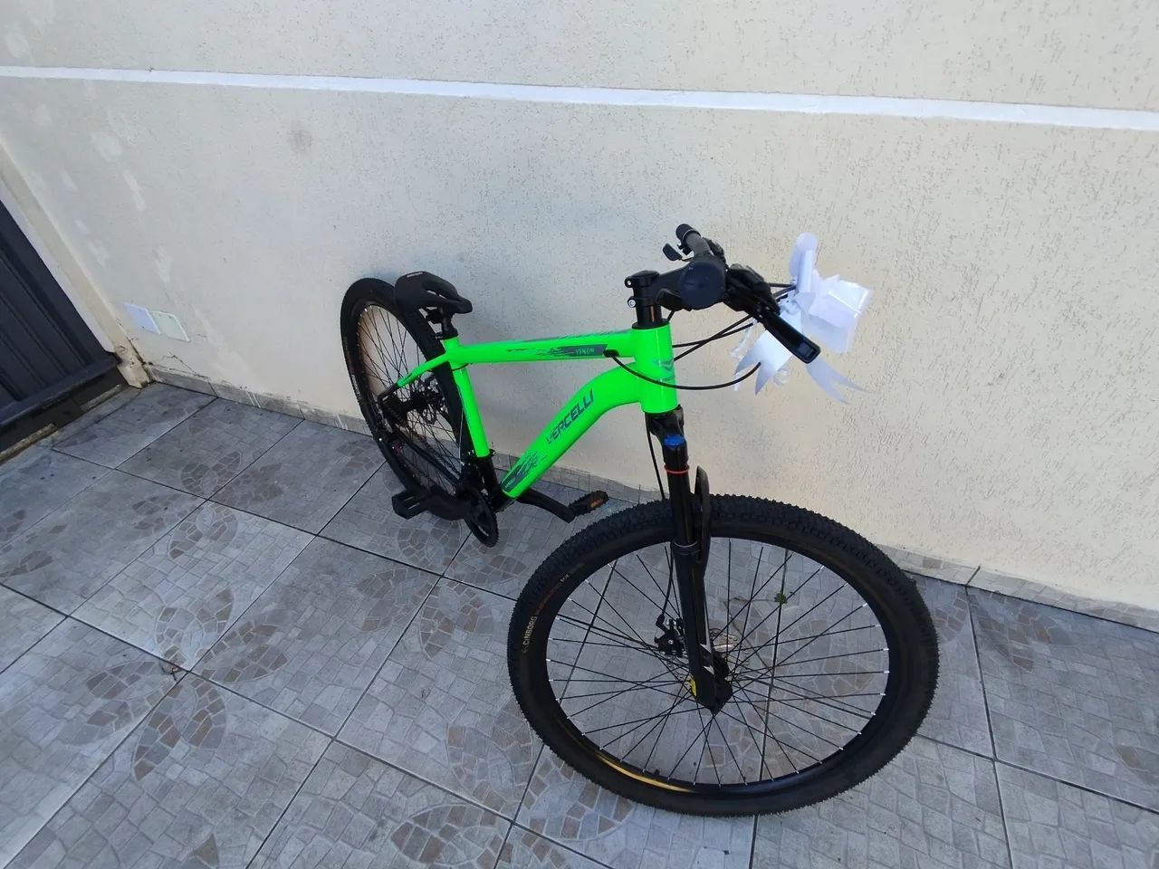Bicicleta Aro 29 Vercelli Venom - Foto 3