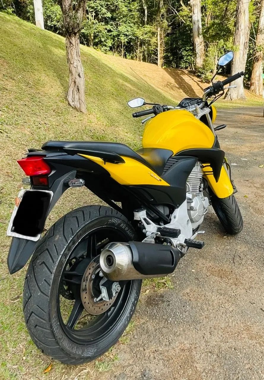 CB 300R 2012 - Foto 3