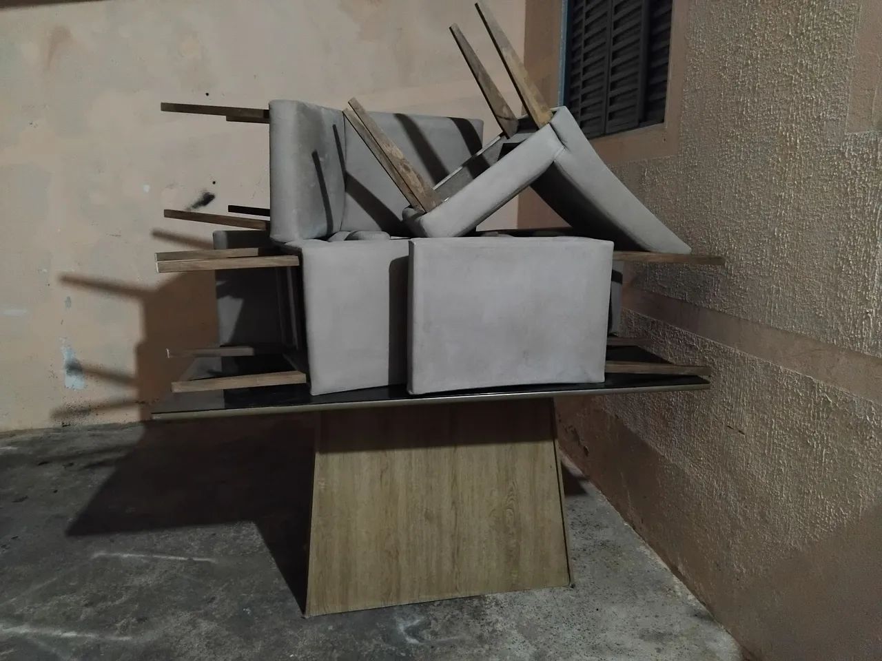 Mesa 6 cadeiras 