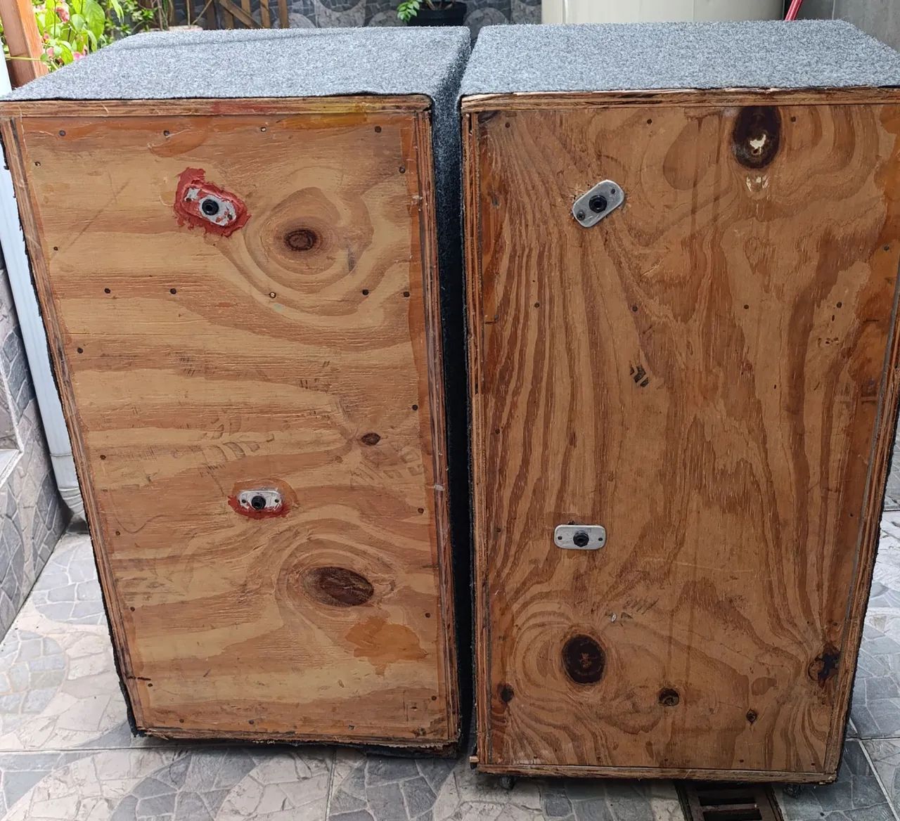 Vendo duas caixa de som... alto falante de 18 polegadas e uma corneta e Twister  - Foto 2