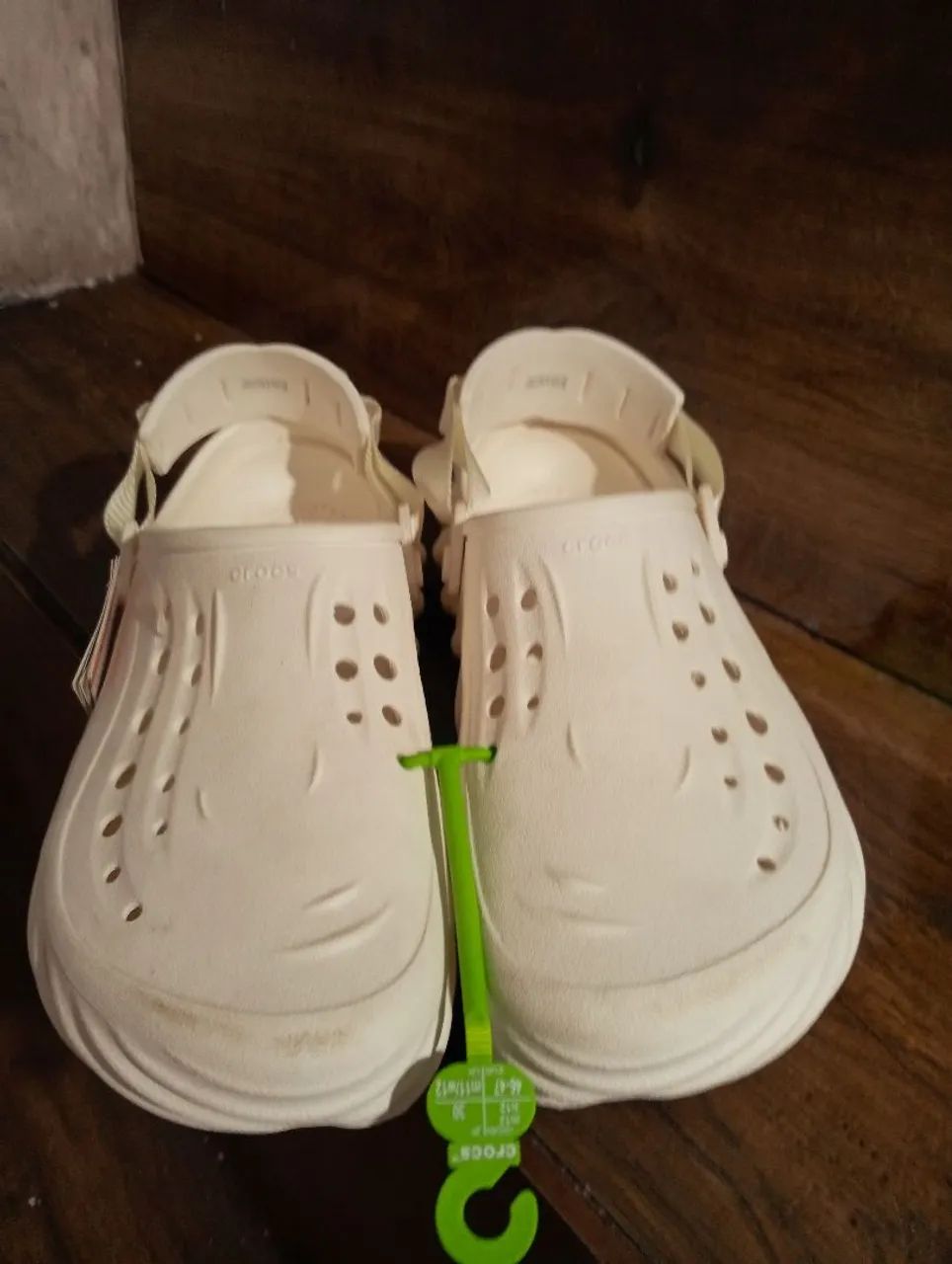 CROCS ECHO CLOG nova sem uso com etiqueta original  - Foto 3