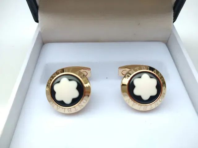 Abotoadura Montblanc Estrela Dourado - Foto 2