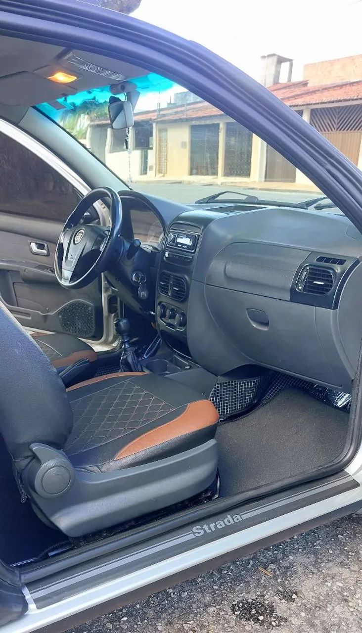 Fiat Strada Working 1.4 MPI Fire Flex 8V CD 2015 - Foto 4