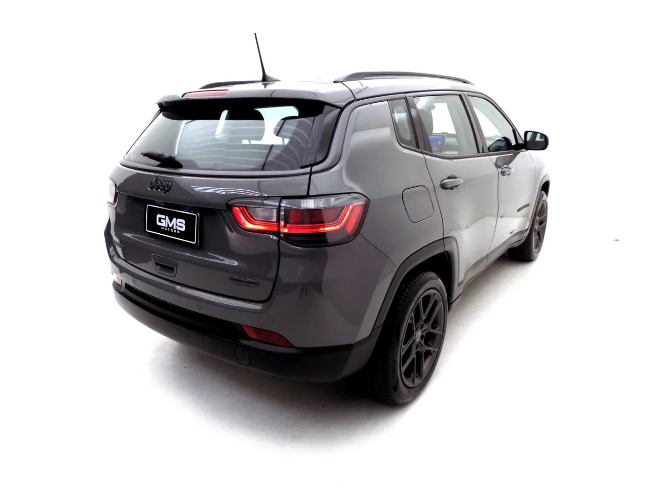 Jeep Compass Longitude Night Eagle 1.3 Flex 2026 - Foto 5