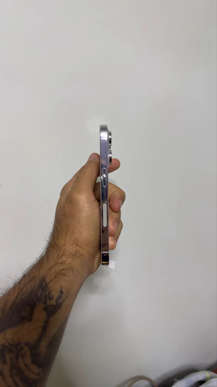 iPhone 14 Pro 256GB - Silver - Foto 3