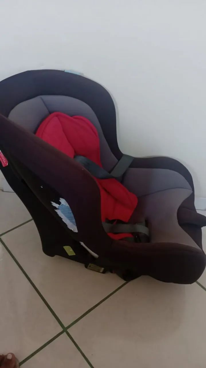 Cadeira  de carro - Foto 2
