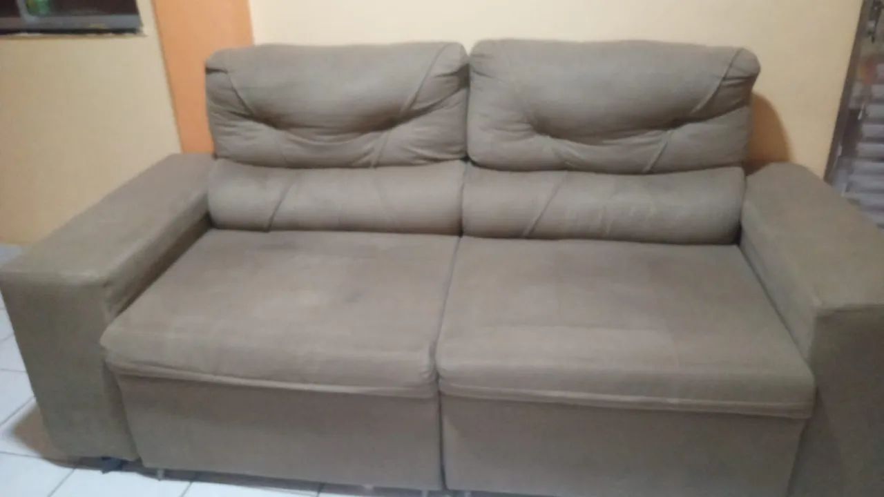 Sofá retrátil 