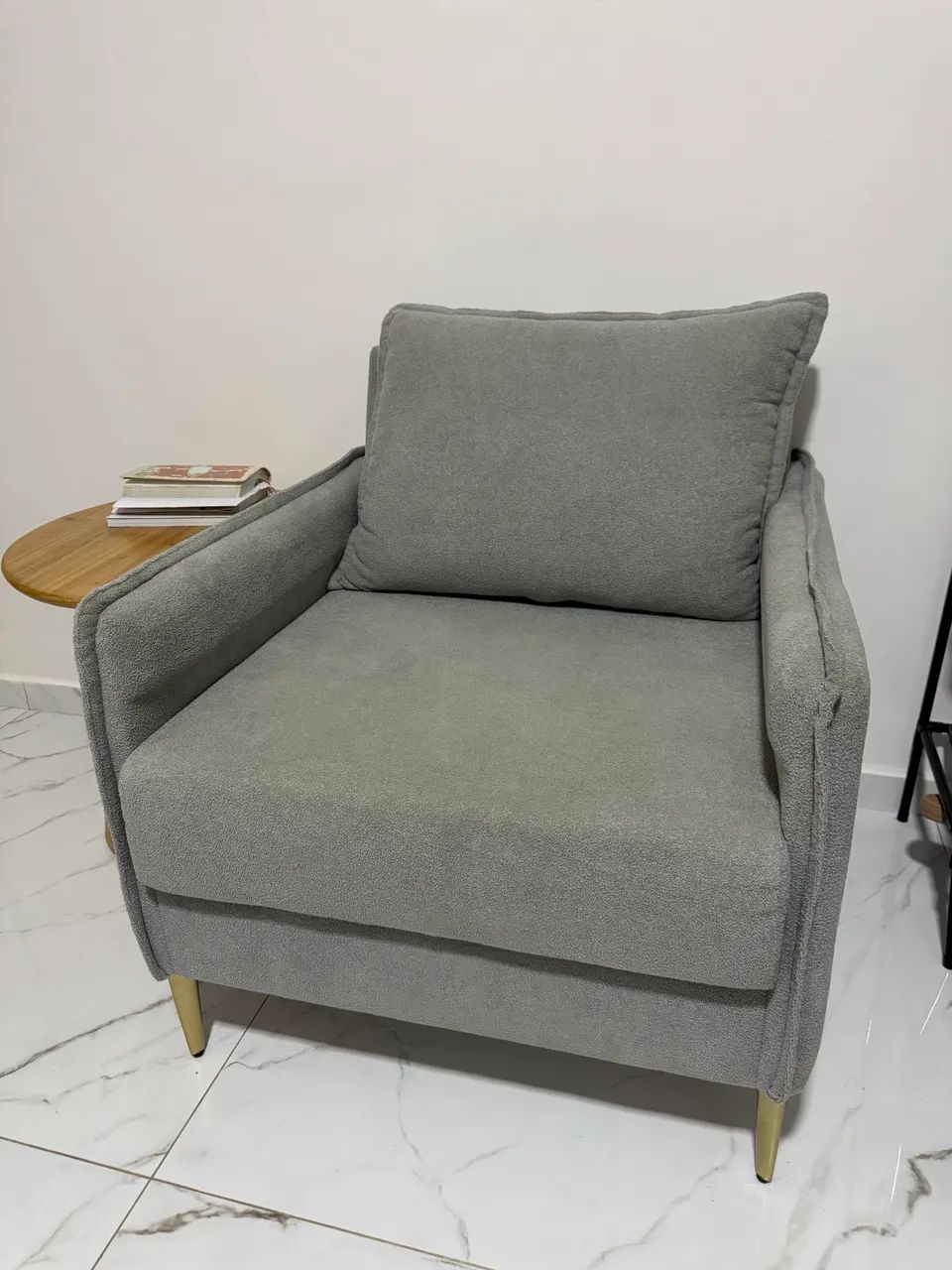Poltronas largas camurça cinza - Foto 3