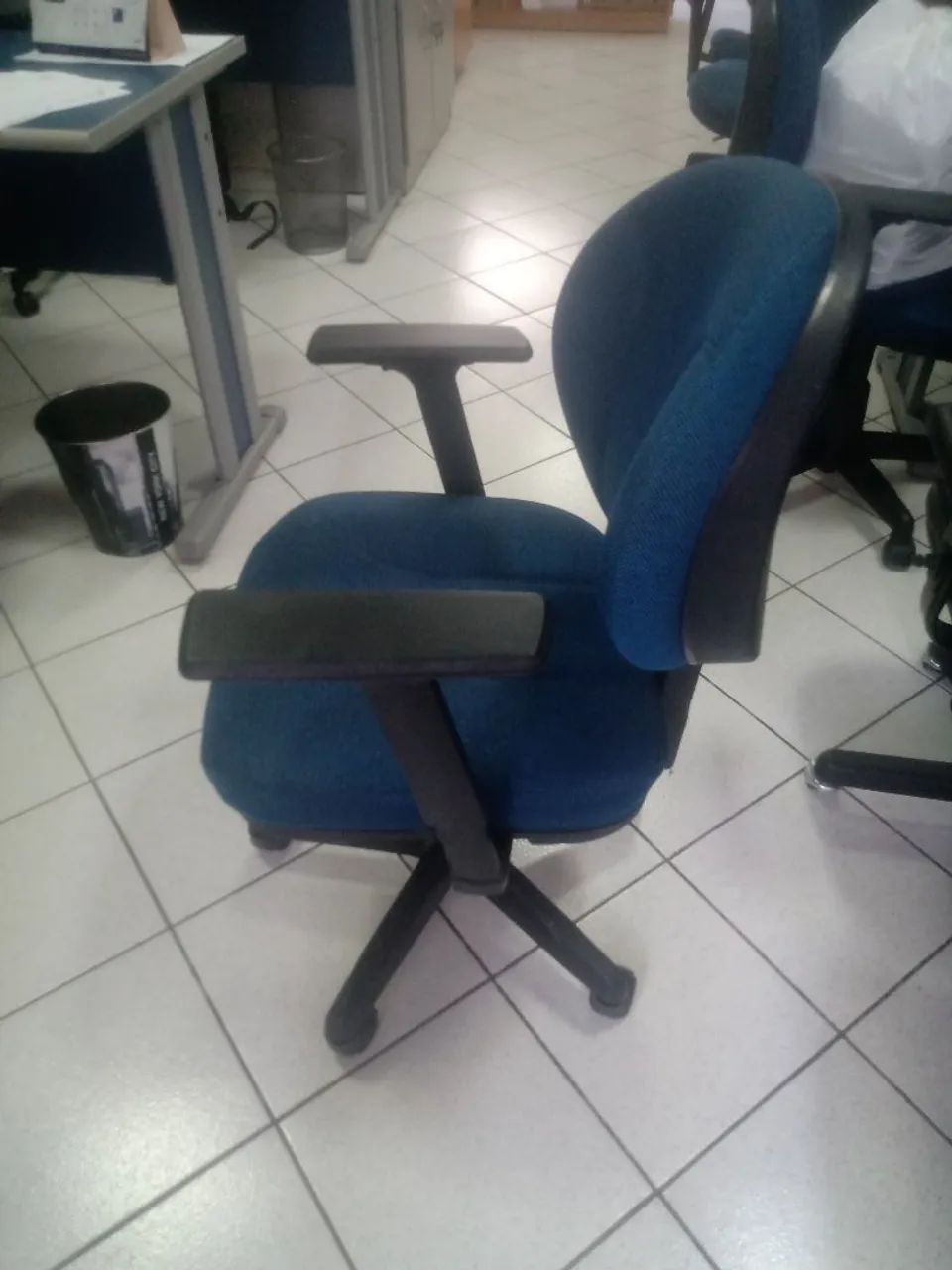 Cadeira escritório  - Foto 2