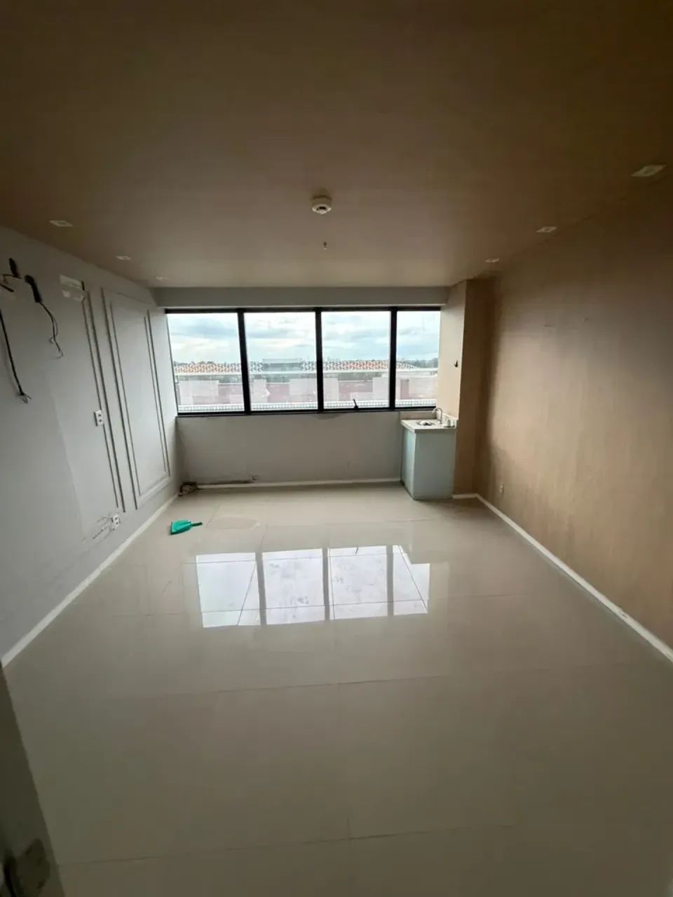 GR ALUGA SALA COMERCIAL - 25M2 - NASCENTE - REFORMADA - OPORTUNIDADE NO MANGUEIRAO - Foto 3