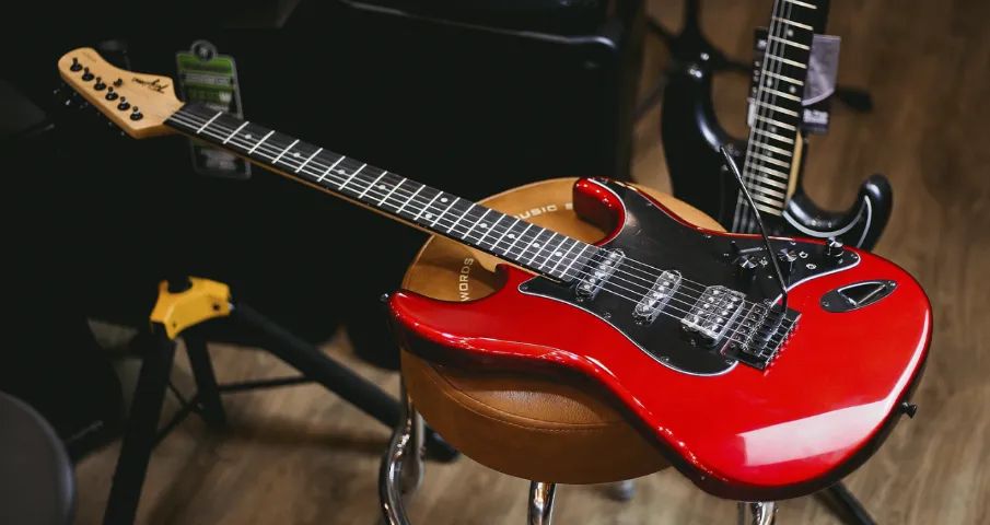 Guitarra Tagima Sixmart Com Efeitos - Foto 5