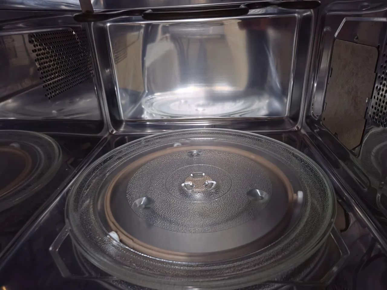 Micro-ondas  brastemp ative espelhado - Foto 3
