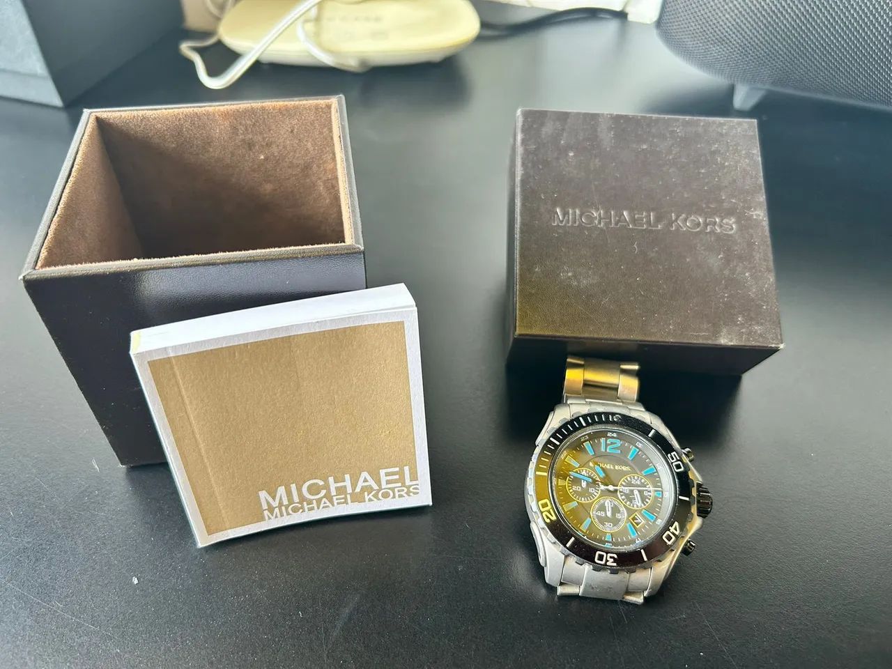 Relógio Michael Kors Cronógrafo Original - Aço - Conpleto na caixa