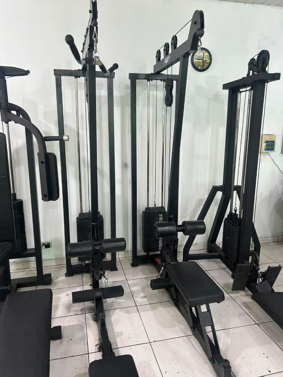 EQUIPAMENTOS DE ACADEMIA - Foto 2