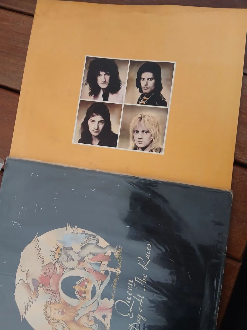Lp Queen "a Day at the races" usado. - Foto 3