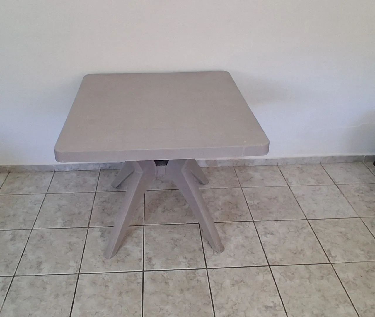 Mesa com cadeiras (plástico) - Foto 3