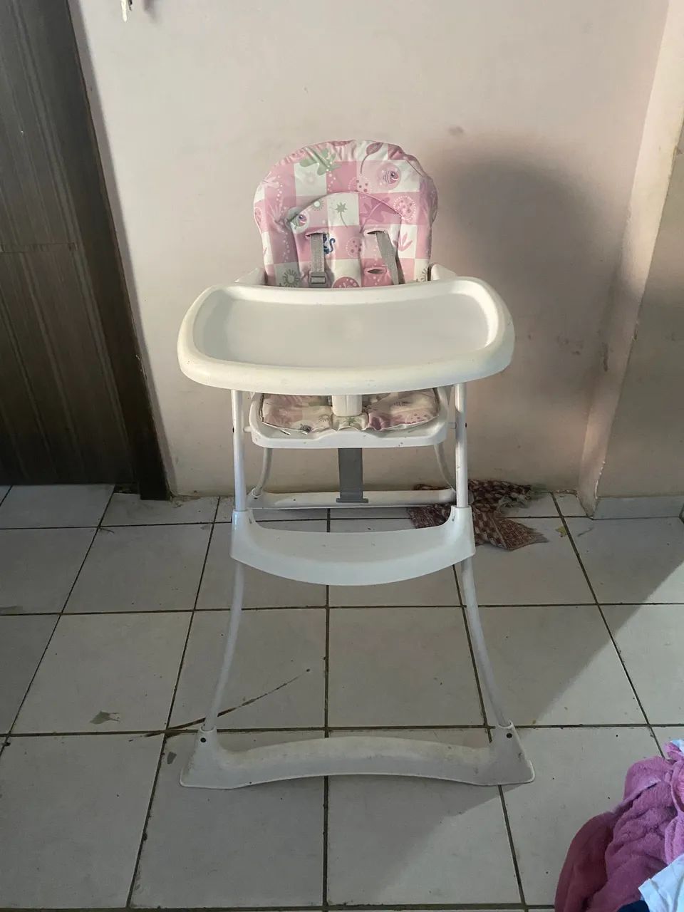 Cadeira alimentação  - Foto 2
