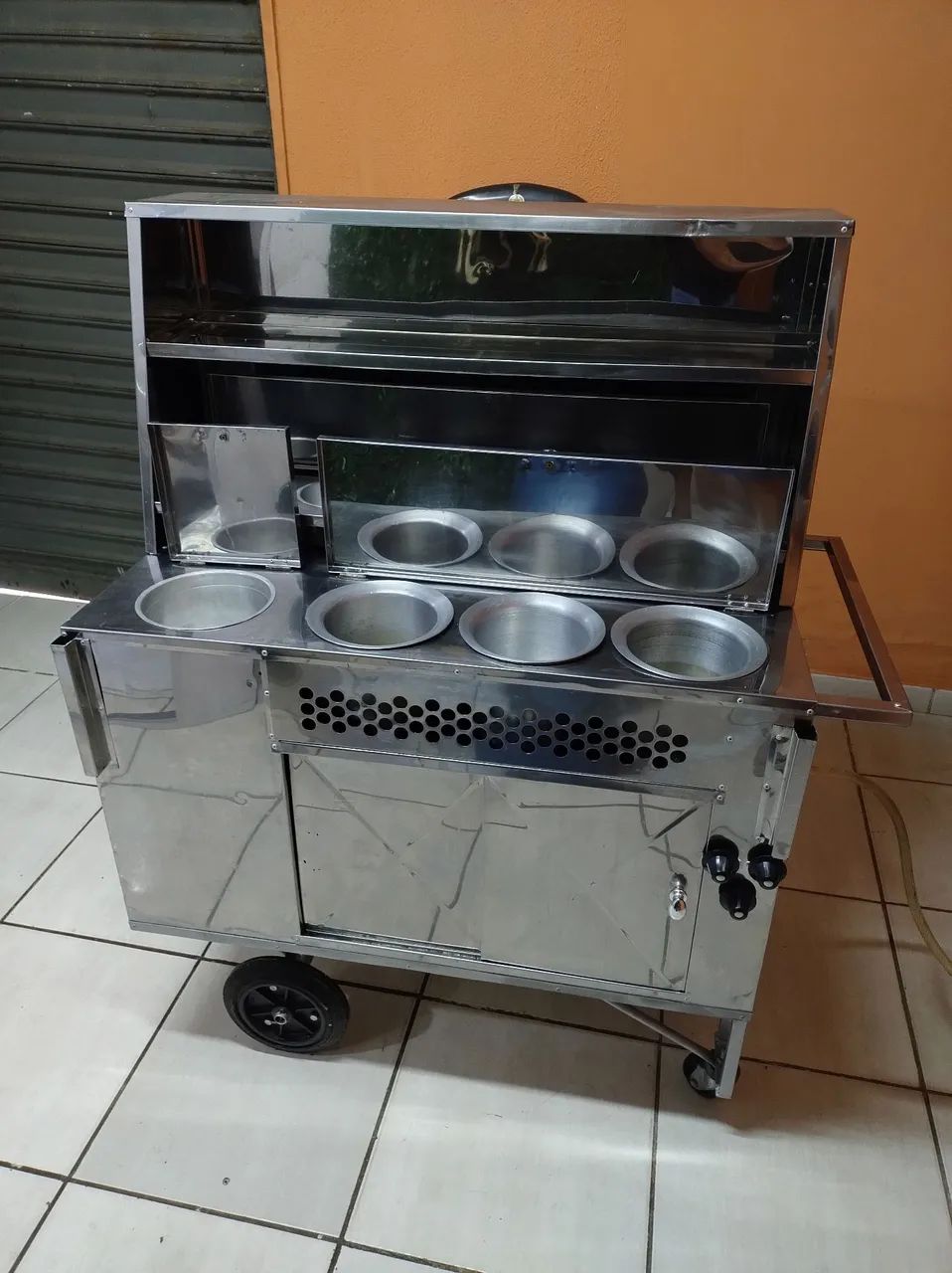 Carrinho de Hot Dog inox - Foto 2