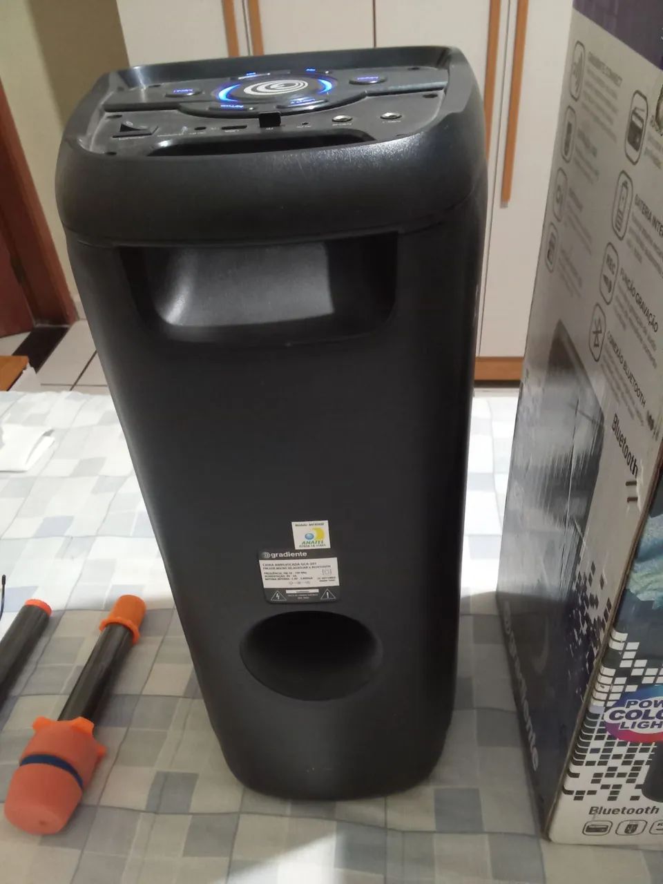 Vendo Caixa de som e par de microfone sem fio !  - Foto 3