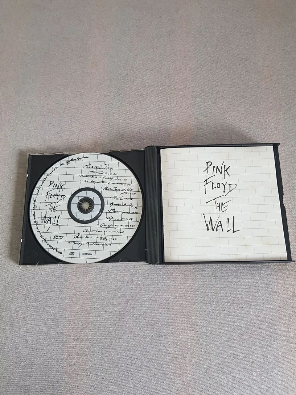 Cd duplo - Pink Floyd ( The Wall ) - Foto 5