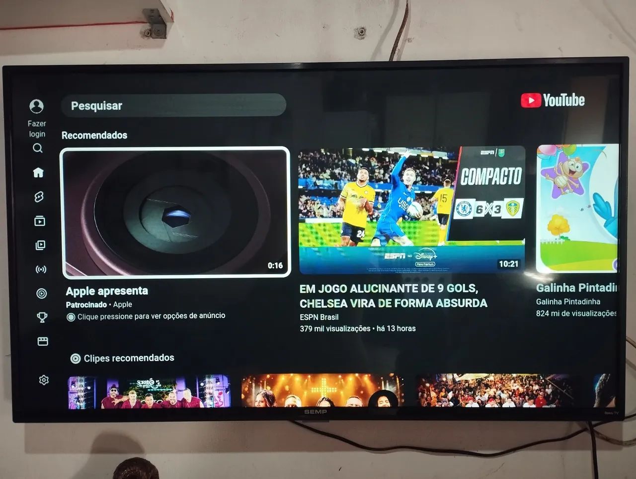 Tv TCL Roku smart de 43 polegadas semi nova completa  - Foto 3