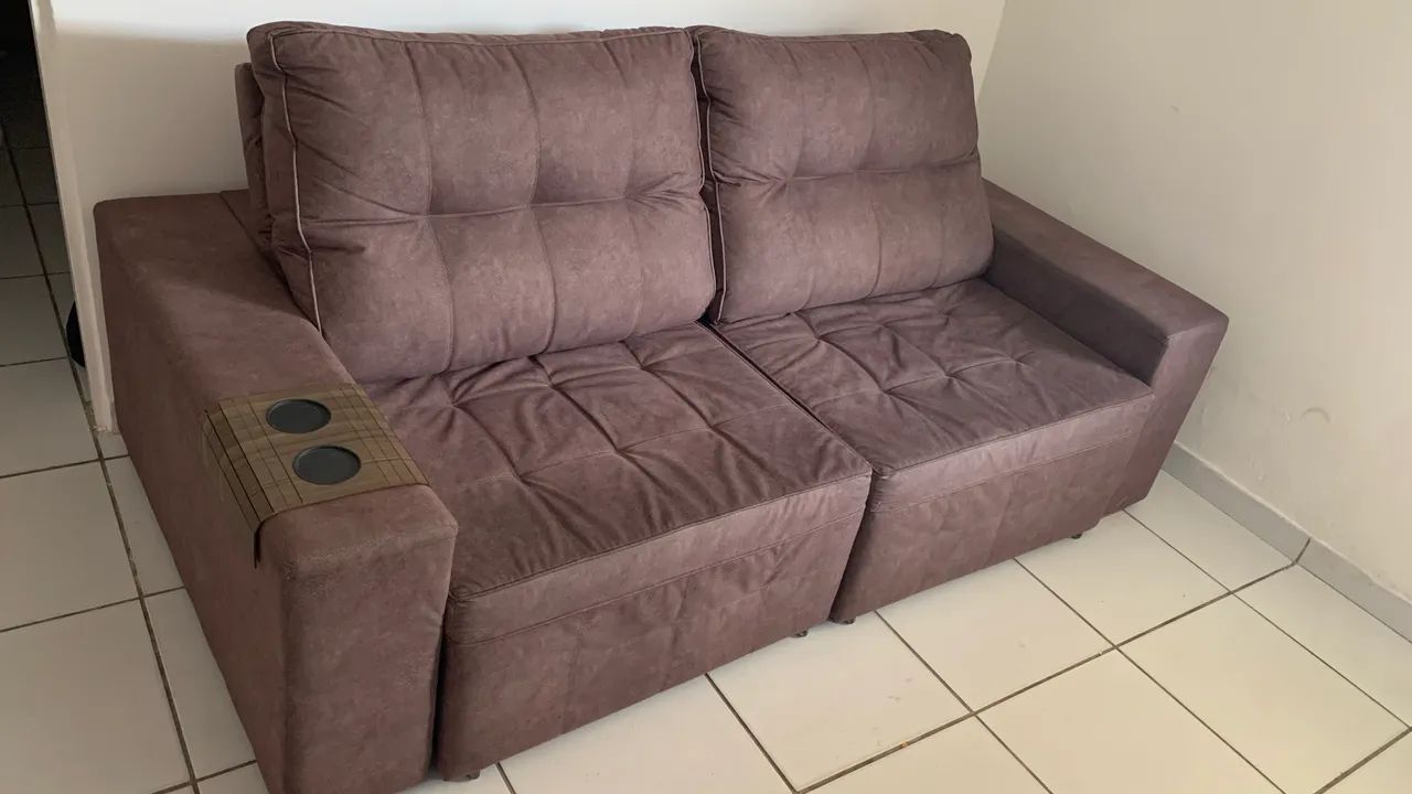 Sofá reclinável marrom 