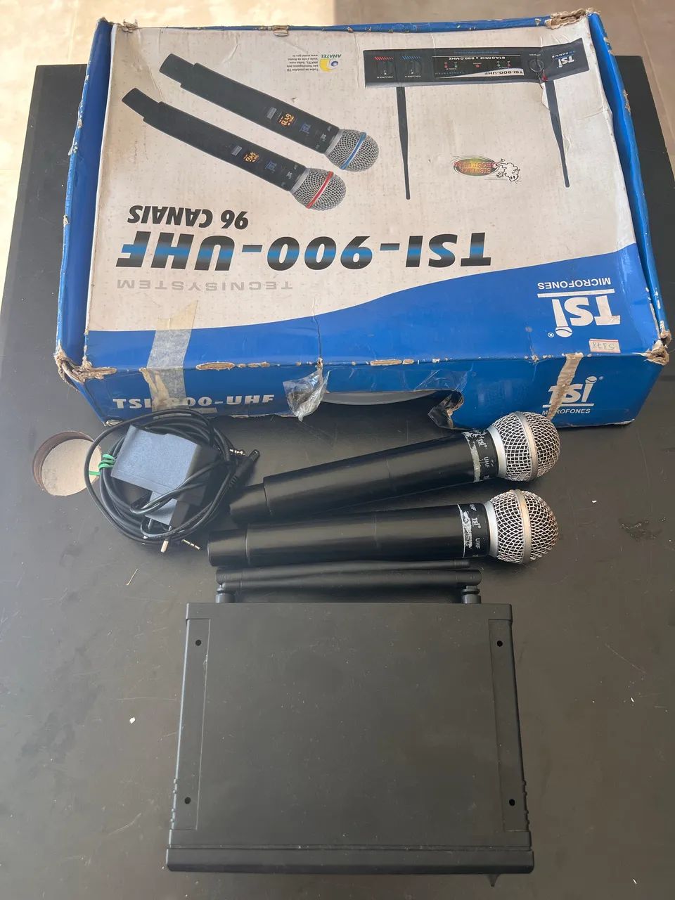 Kit Microfone Sem Fio TSI-900 UHF - 2 Microfones + Receptor - Foto 2