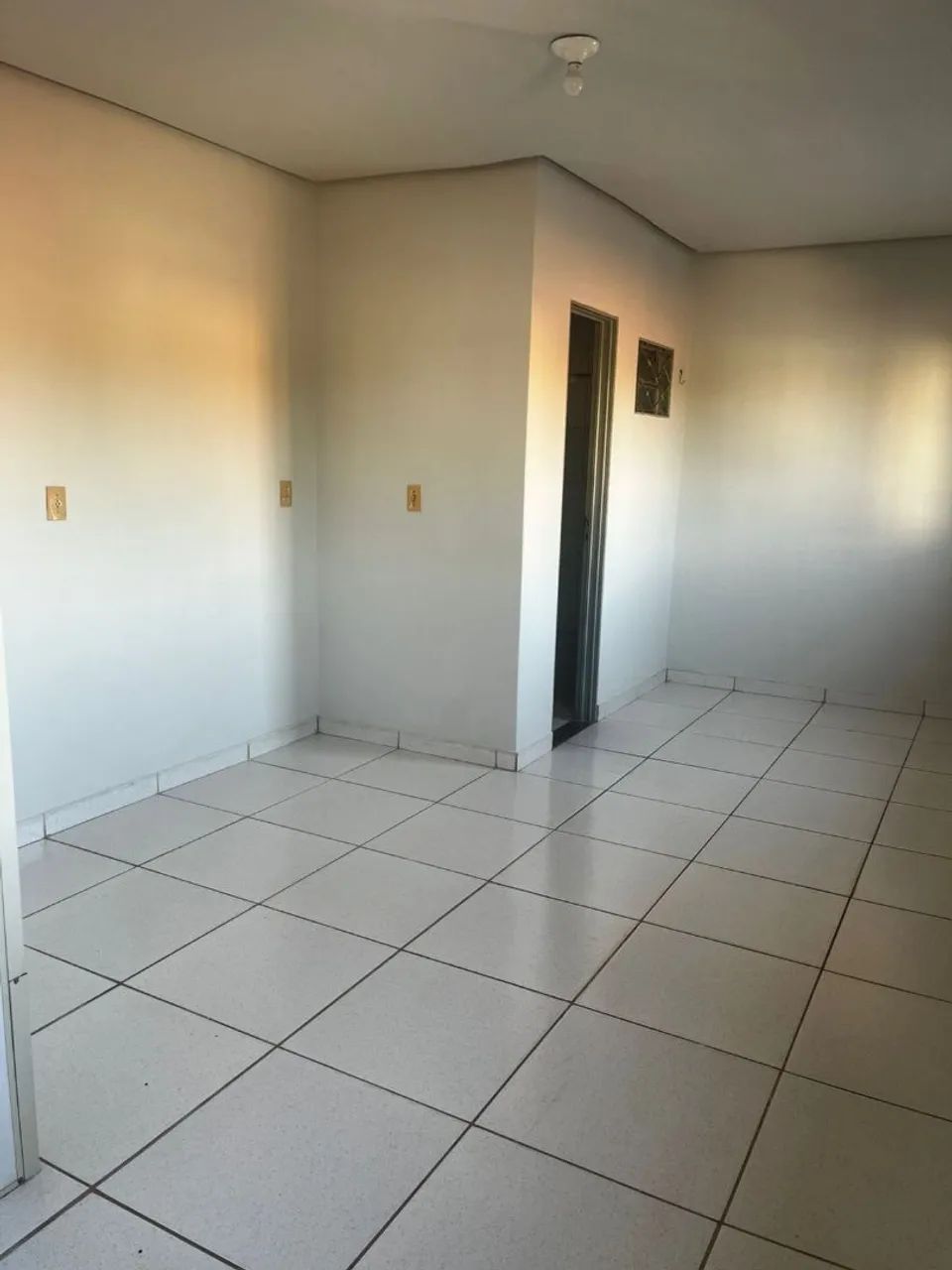 Sobradinho de 1/4- 210 sul  R$ 1.500,00 (63- *) - Foto 3