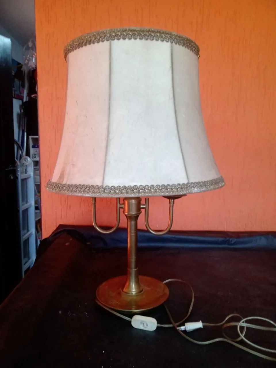 Abajur holandes com base de metal  - Foto 5