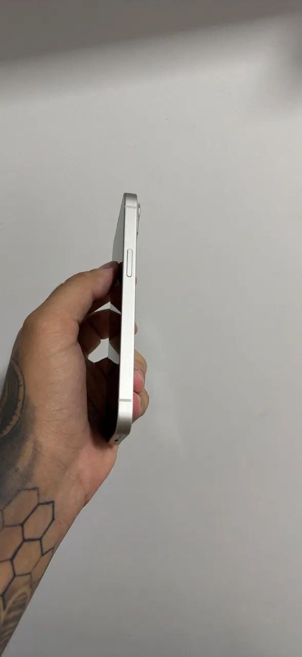 iPhone 13 128gb 73% Saúde todo original - Foto 3