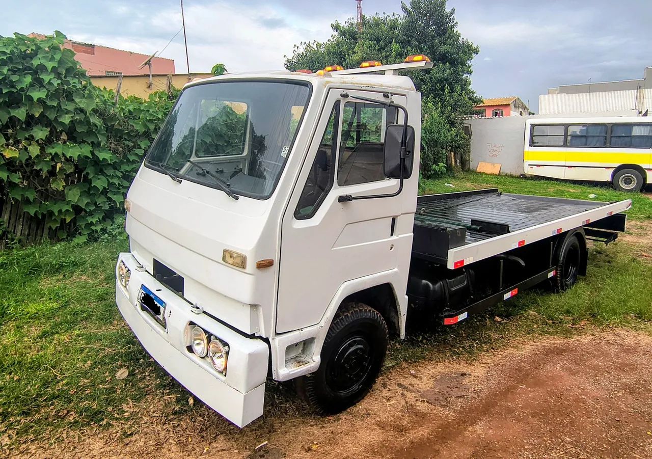 Caminhão Guincho AGRALE 1995 Plataforma Hidráulica