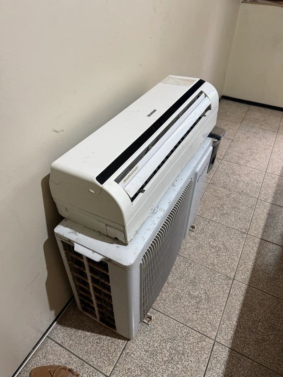 Ar Condicionado - 9mil BTUs - GREE - Foto 3