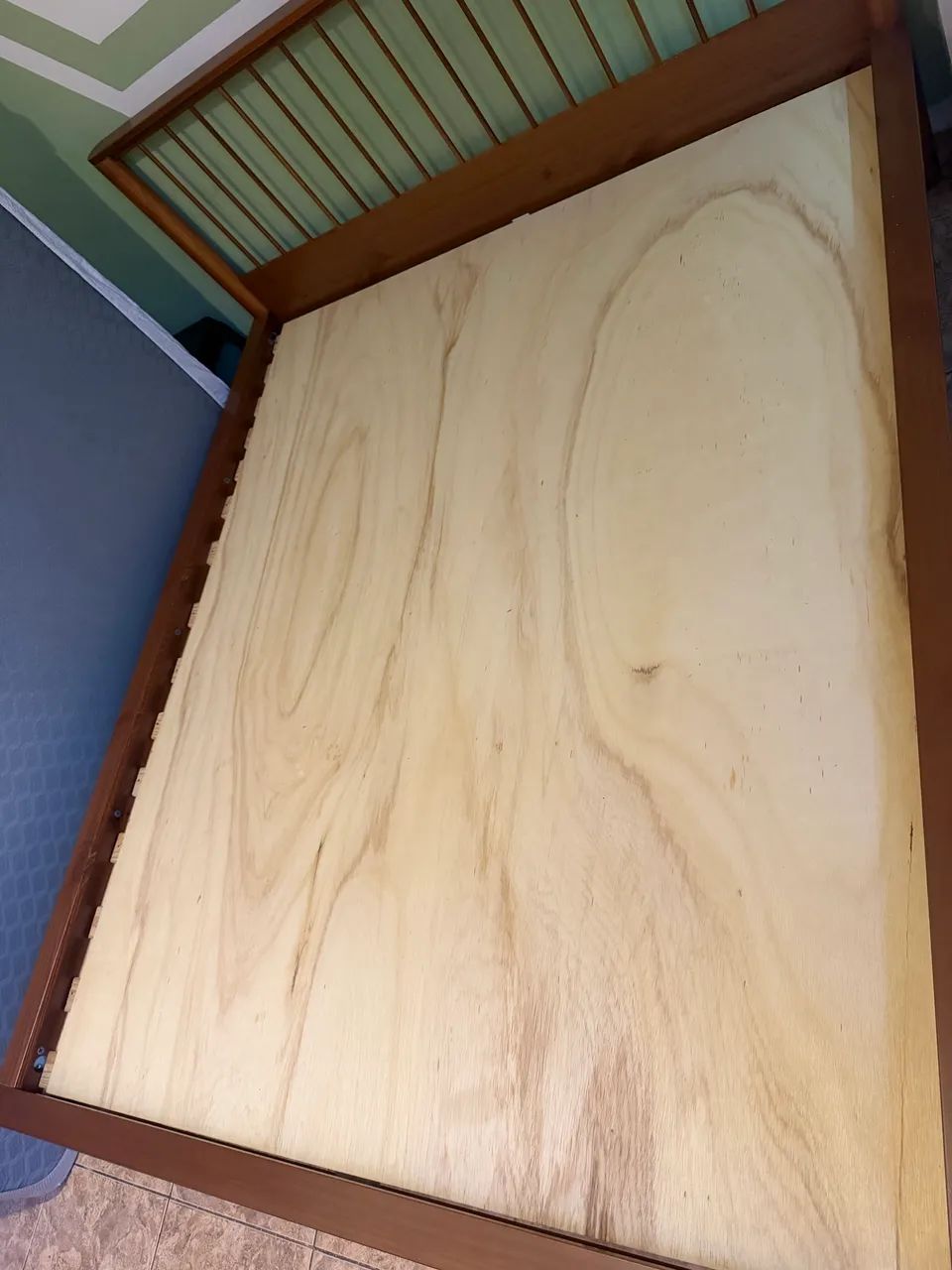 Base de cama madeira com colchão Quenn - Foto 5