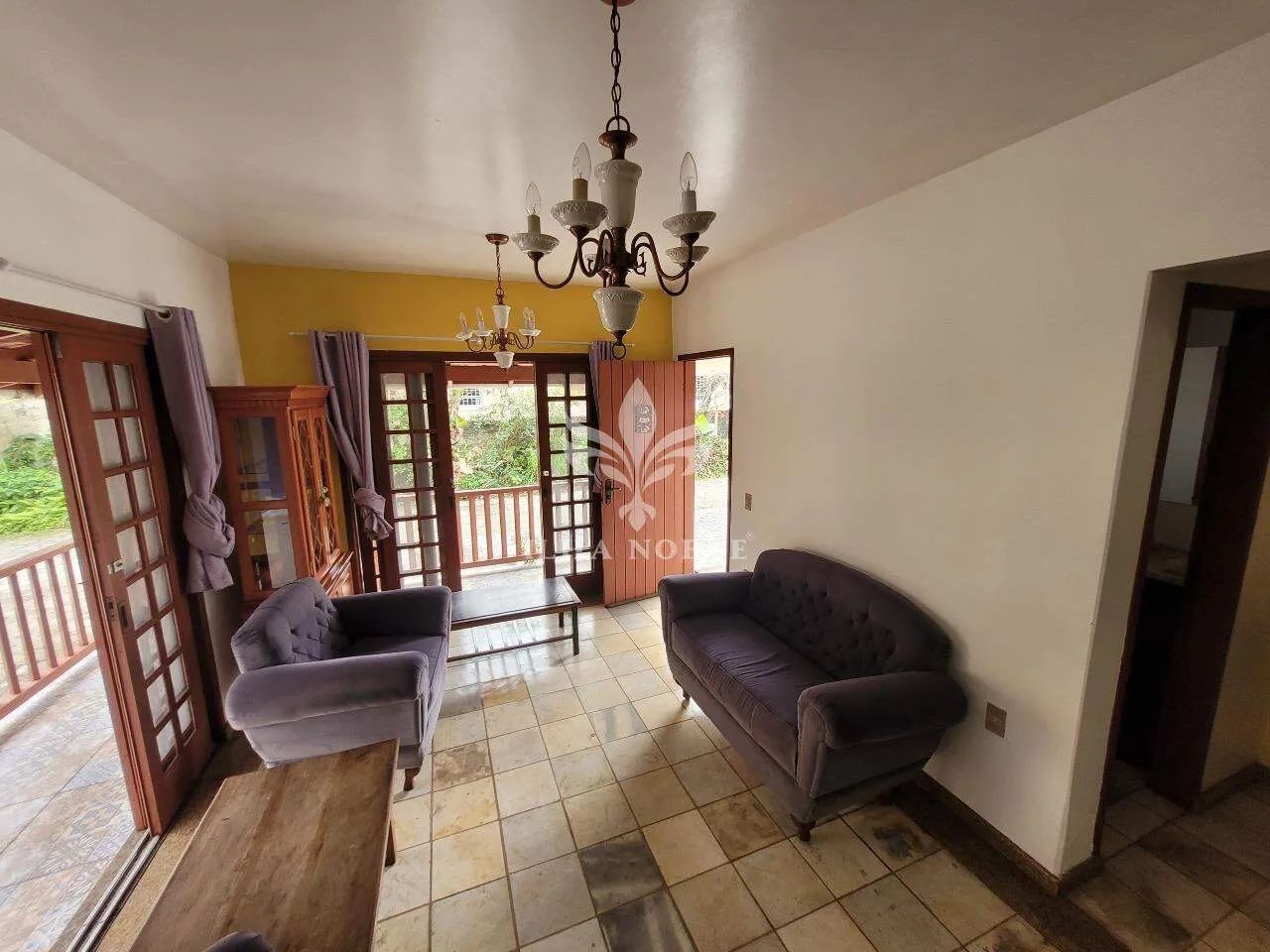 Casa mobiliada com 3 quartos sendo 1 suíte para alugar no João Paulo, Florianópolis - Foto 4
