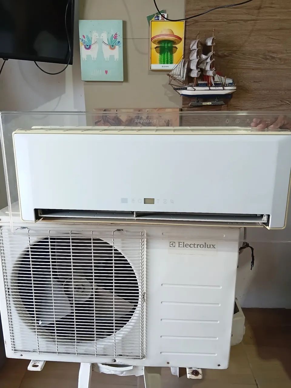 Central de ar 9milbtus convencional 220volt funcionando perfeitamente watsap * - Foto 3