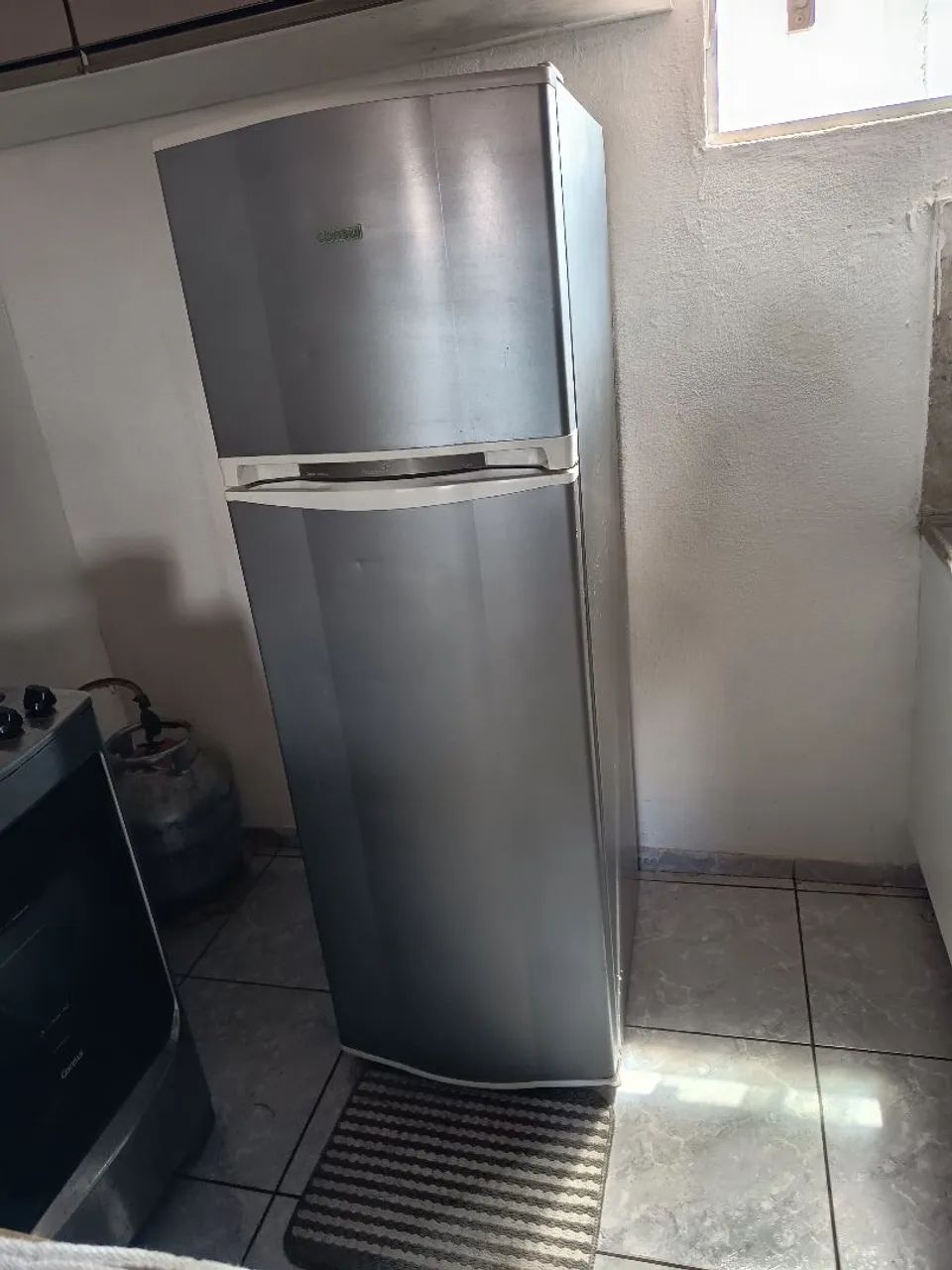 Geladeira Frost free Consul 