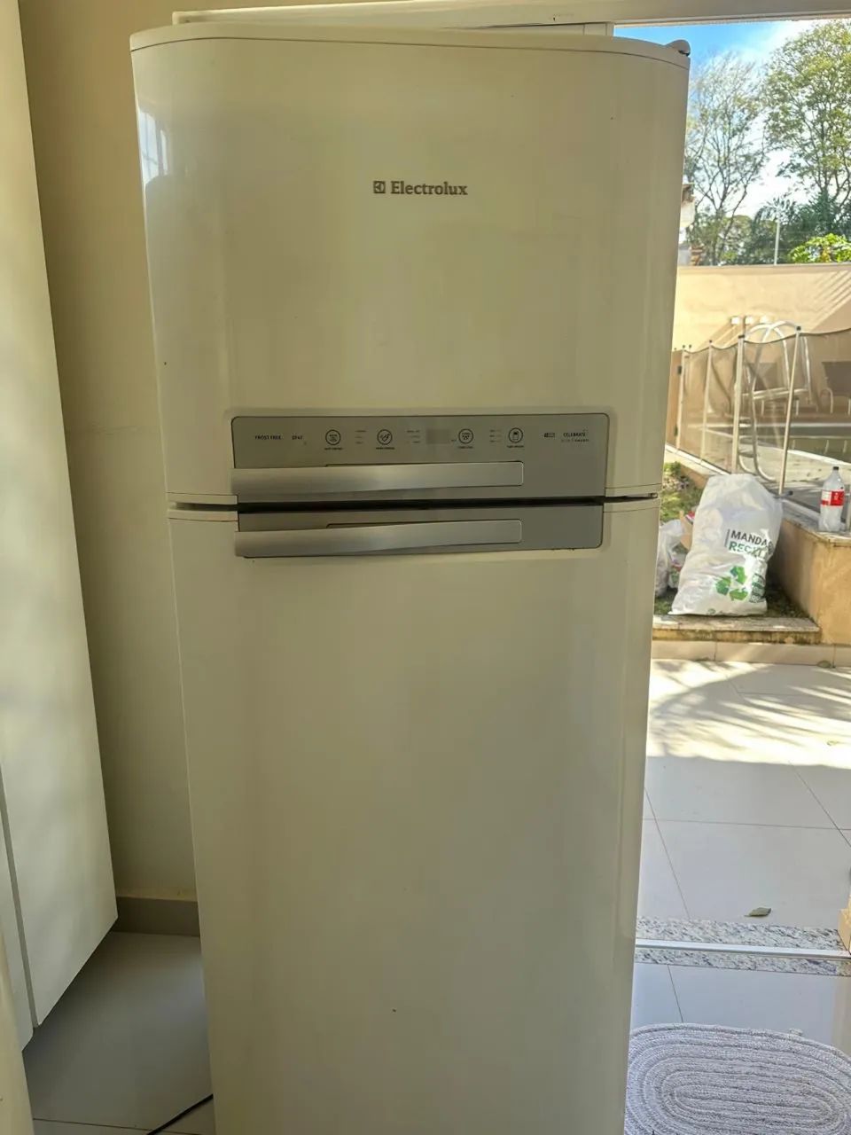Geladeira eletrolux 