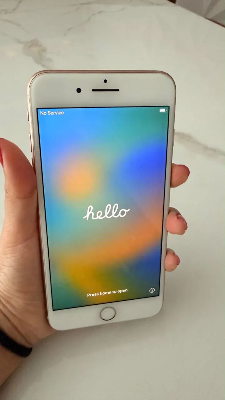 iPhone 8 Plus 