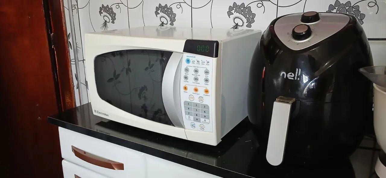 Microondas Eletrolux 20litros  - Foto 2