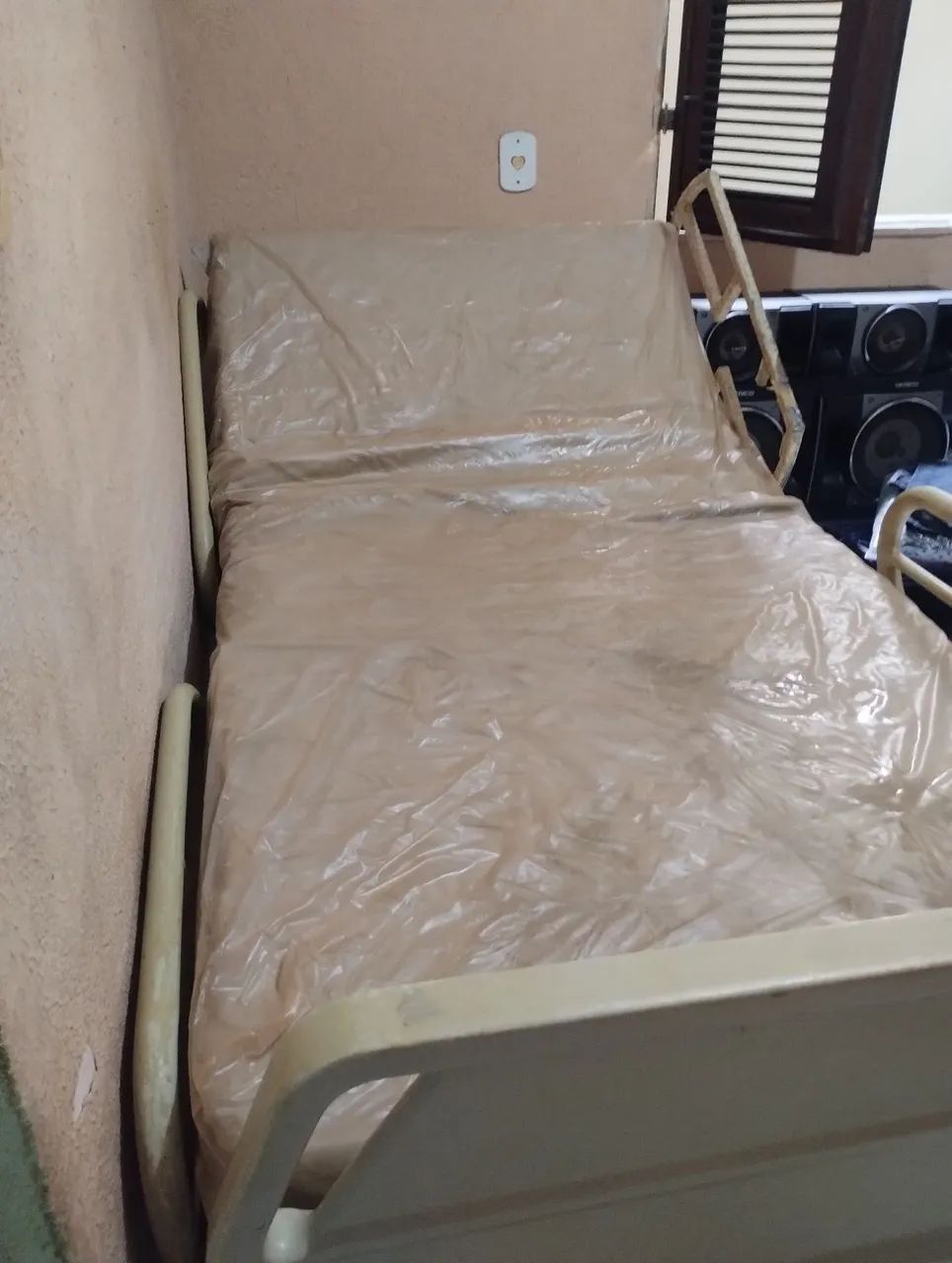 Cama hospitalar elétrica  - Foto 4