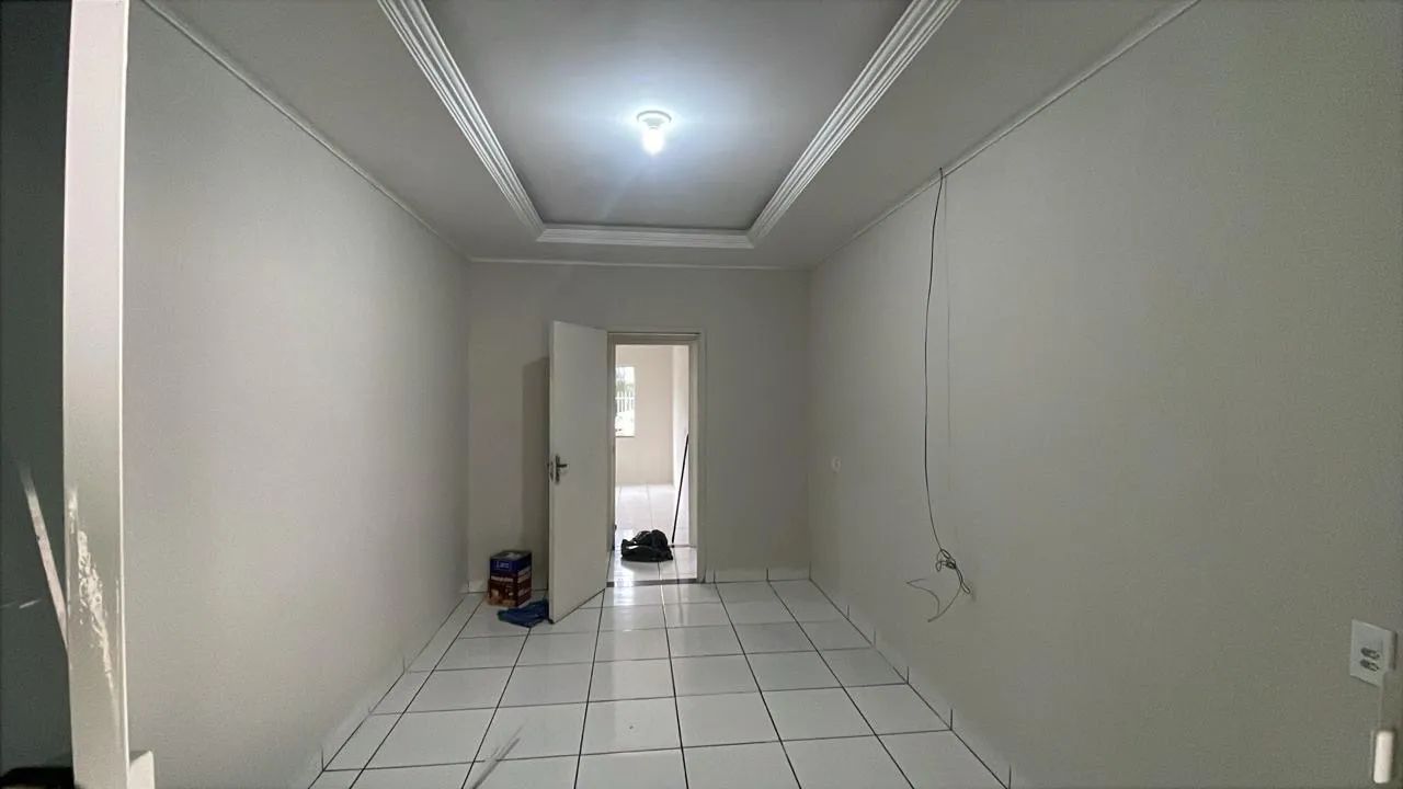 Vendo ou troco por casa de menor valor ! - Foto 3