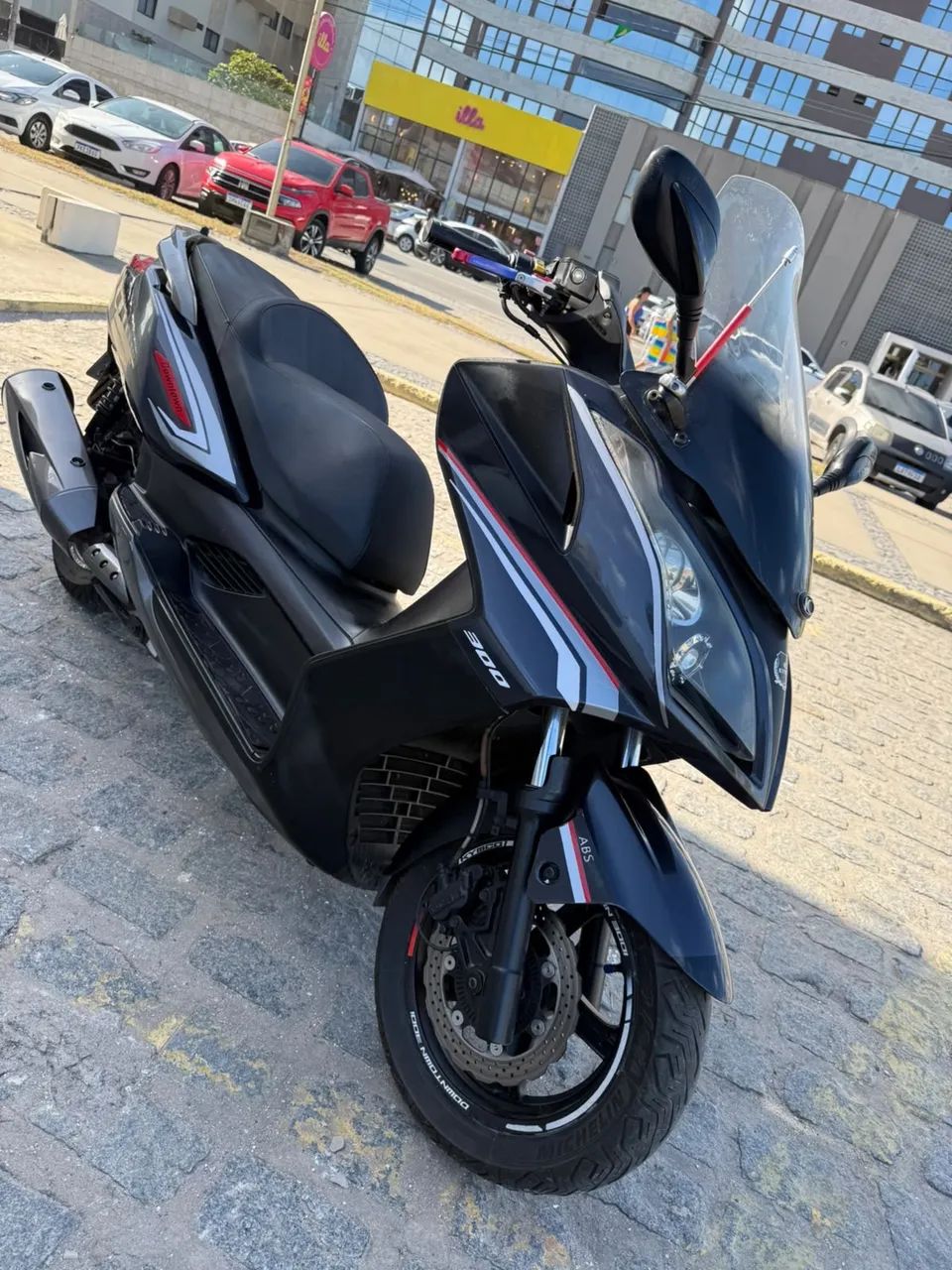 Kymco Downtown 300i  2018 Automática - Foto 3