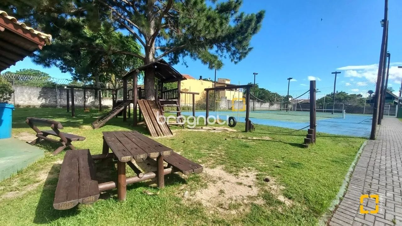 Casa em Condomínio - Campeche - Pátio com piscina - 4 dormitórios - Florianópolis - SC - Foto 4