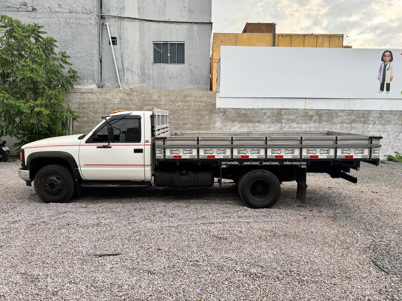 GMC 6100