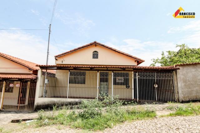 Casa residencial para aluguel, 2 quartos, 1 vaga, vila romana - divinópolis/mg