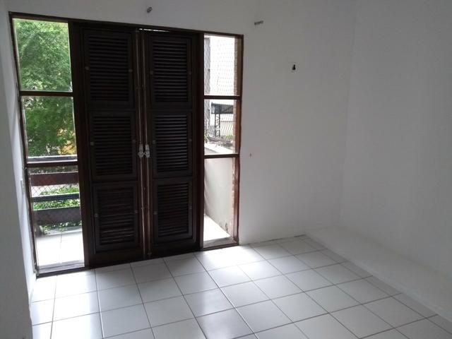 Apartamento 120 m² no Melhor do Meireles, pertinho do mar - Foto 3