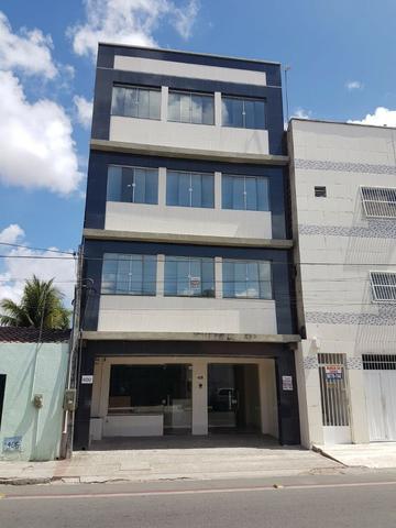 Excelente Prédio Comercial no Bairro Bonsucesso