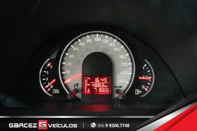 Vw - Volkswagen Crossfox 1.6 Flex Manual Topo de Linha Airbag ABS Comandos no Volante - Foto 13